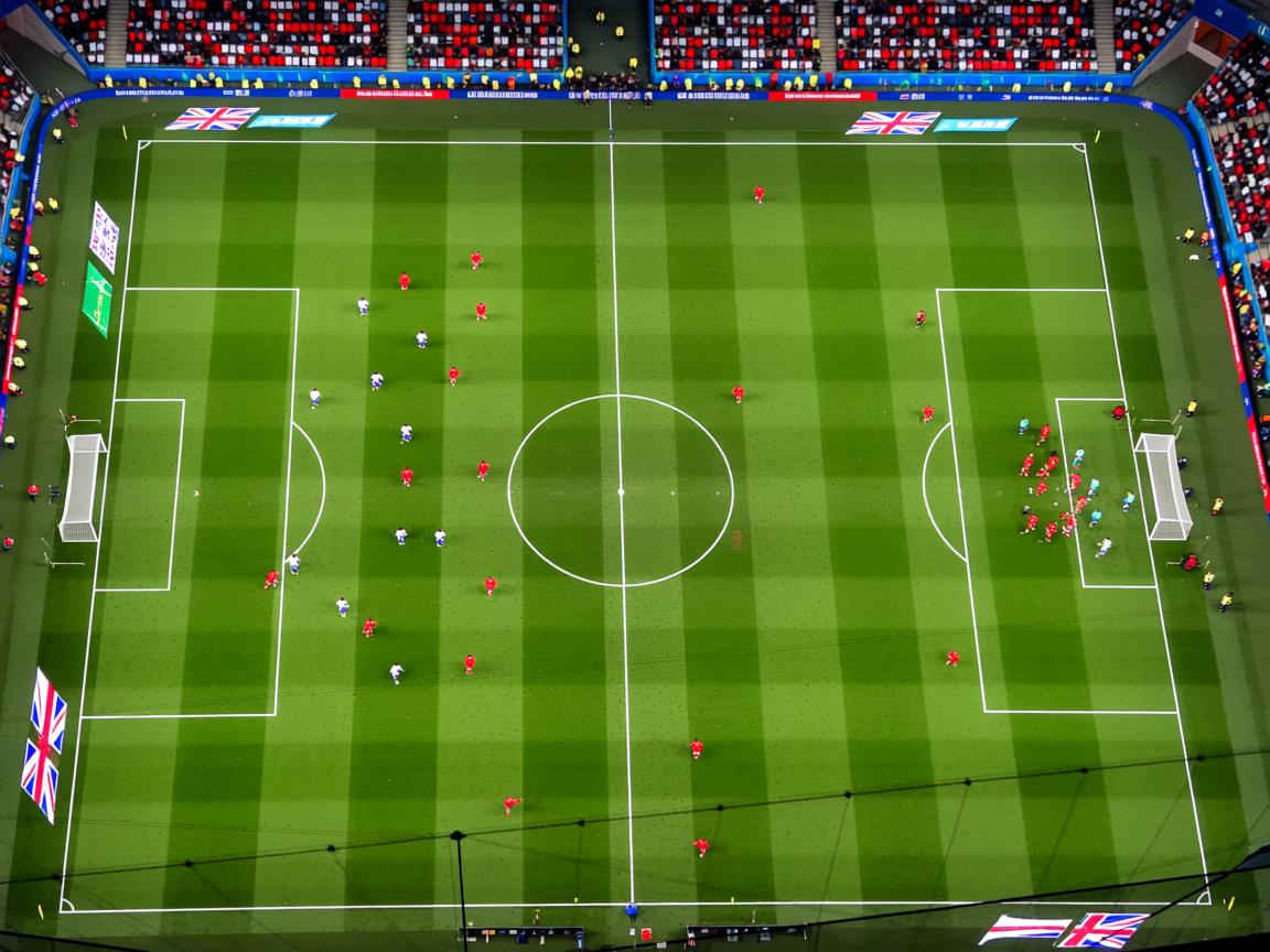 开云app-塞维利亚围绕中锋展开多次进攻配合，塞维利亚是强队吗  第2张